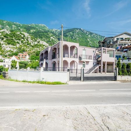 Boka Bay 2 Apartment Kotor Ngoại thất bức ảnh