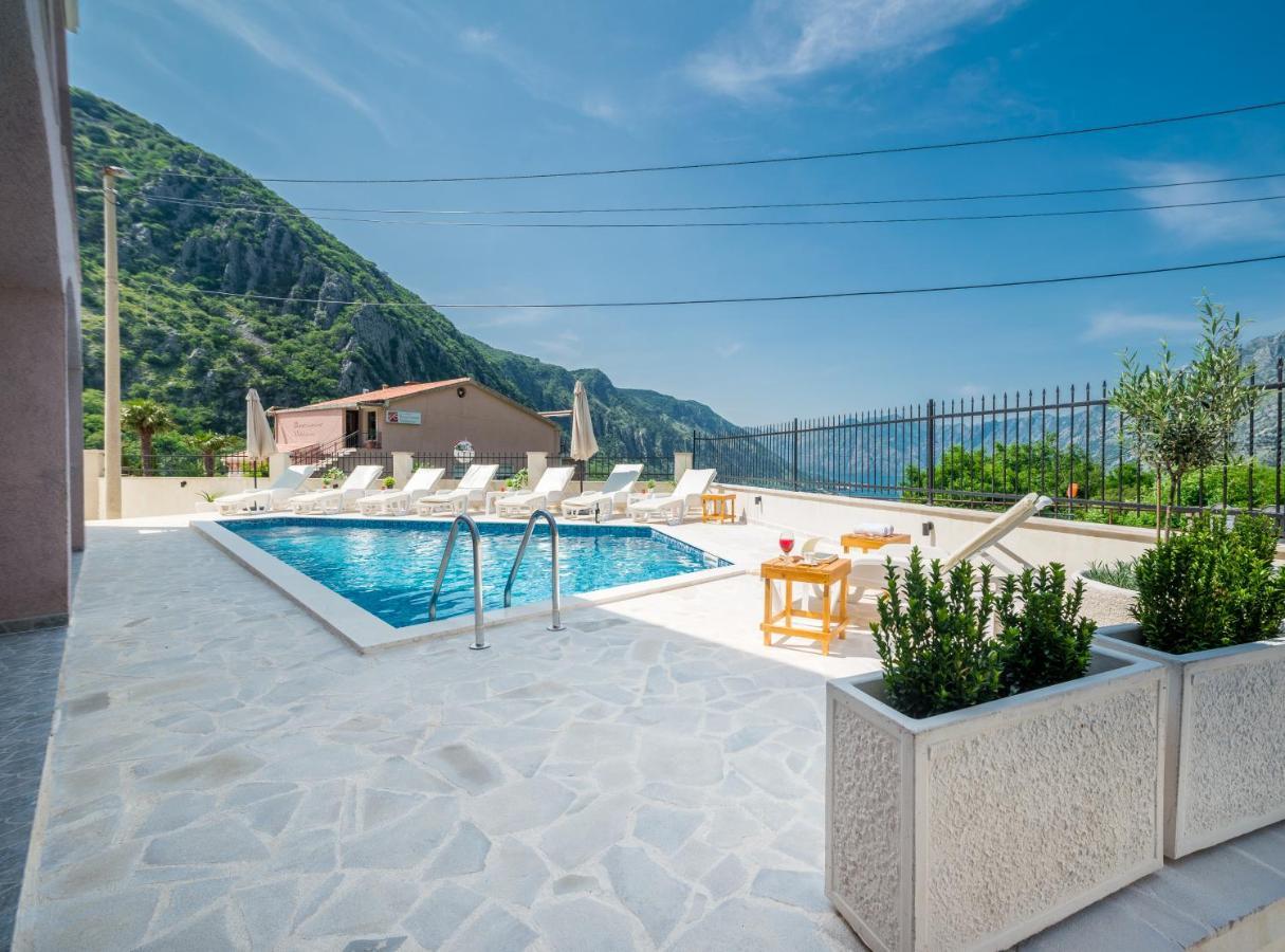 Boka Bay 2 Apartment Kotor Ngoại thất bức ảnh