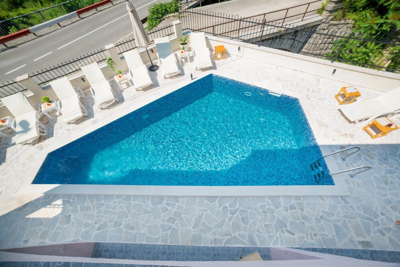 Boka Bay 2 Apartment Kotor Ngoại thất bức ảnh