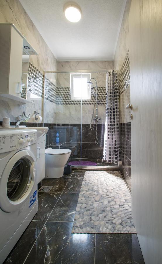 Boka Bay 2 Apartment Kotor Ngoại thất bức ảnh
